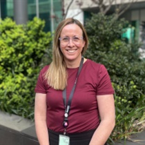 picture of Trish Wise in a garden